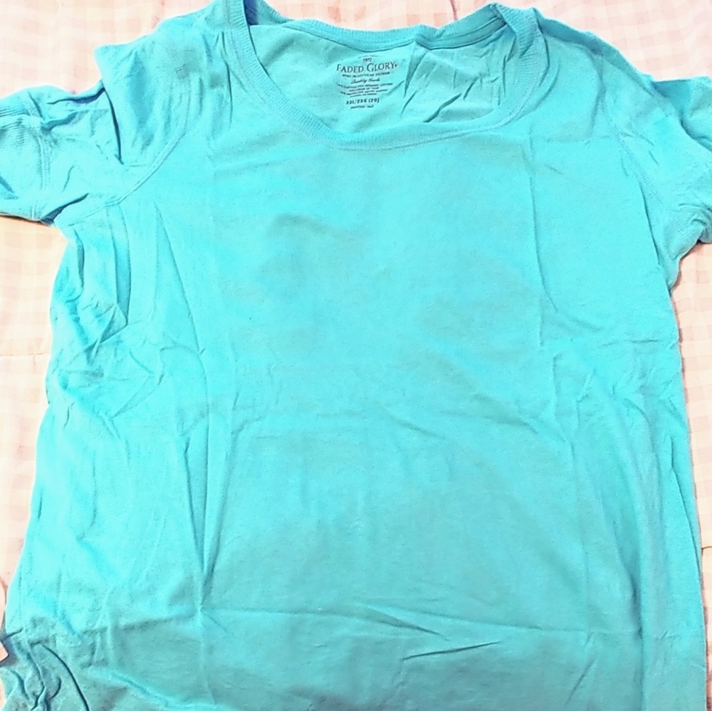 XXL Faded Glory top